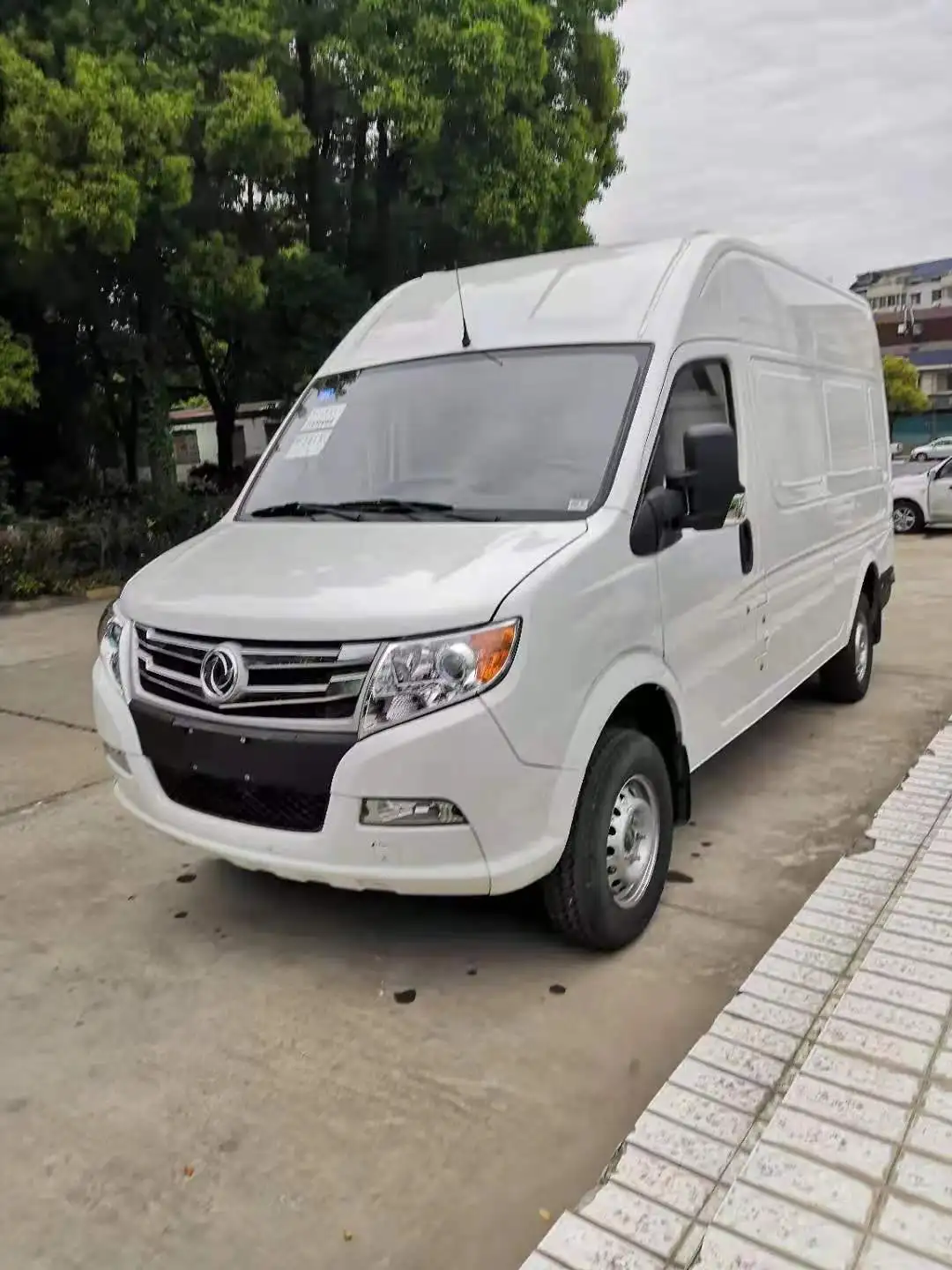 Высококачественный мини-фургон Dongfeng V9E DFSK