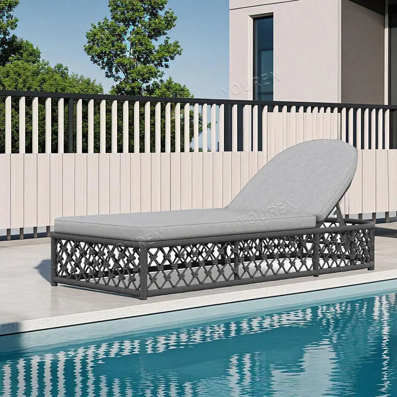High Quality Sun Lounger Beach Bed Wholesale Rope Weaving Garden Sun Lounger Outdoor Lounge Beach Chair