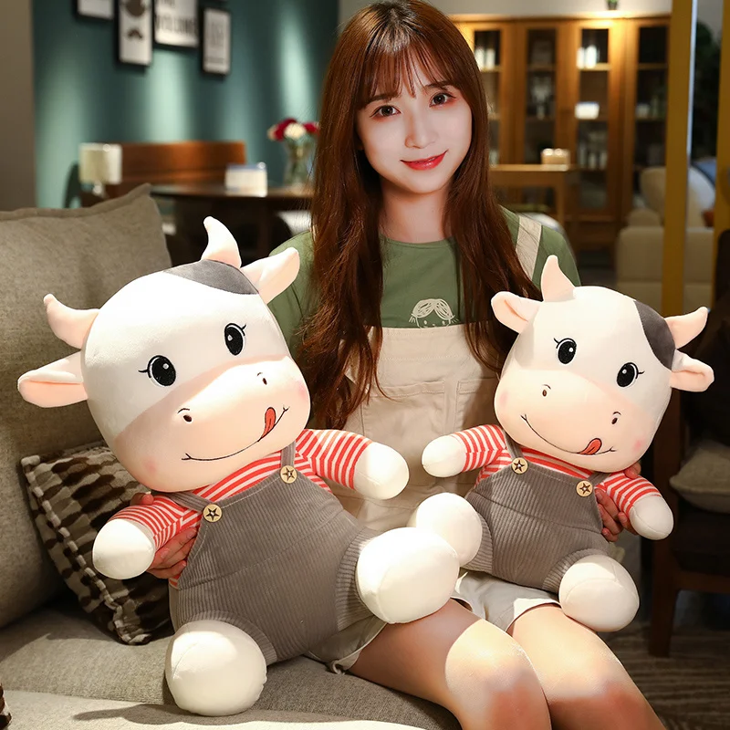 2022 hot selling good quality cute stuffed soft plush cow toy with T-shirt  bull plush toy milk cow doll