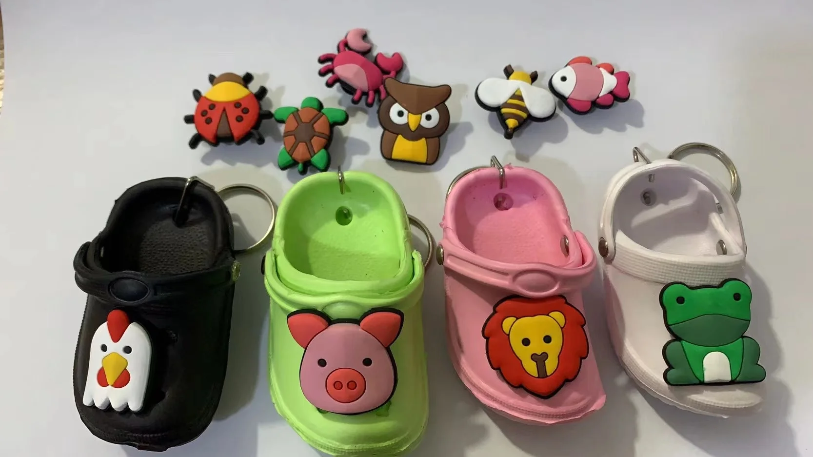 Eva small croc shoe  keyring