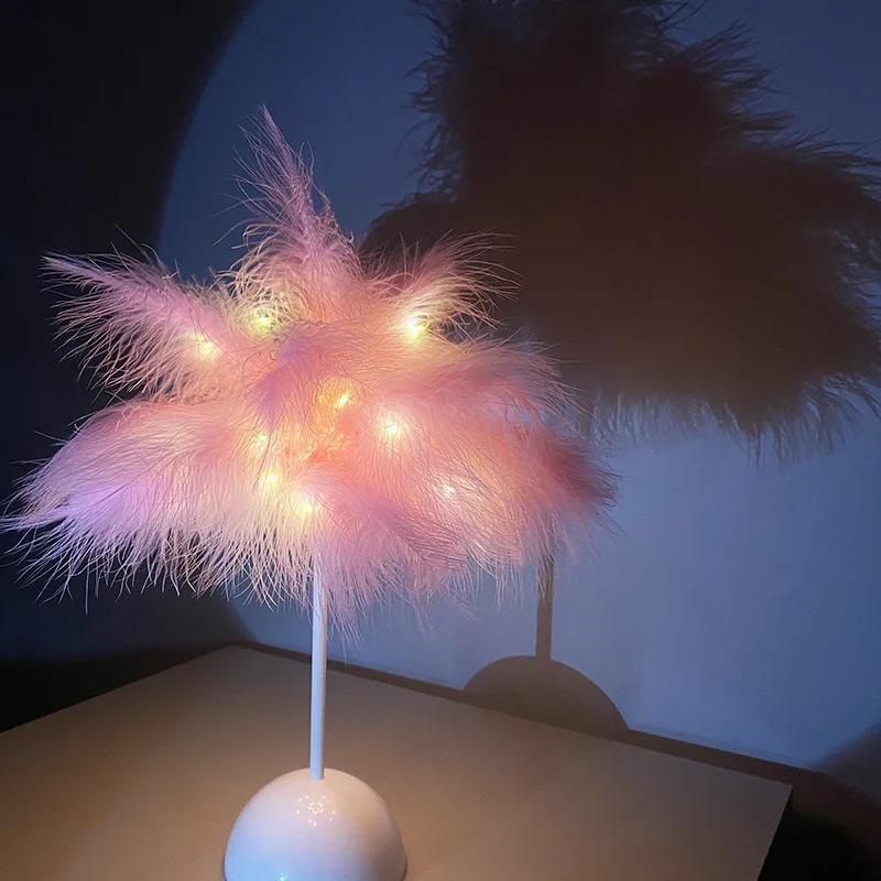 Скандинавский сетчатый светильник для гостиной с красными перьями для защиты глаз для девушек и принцесс индивидуальный художественный простой Настольный светильник для спальни прикроватный светильник