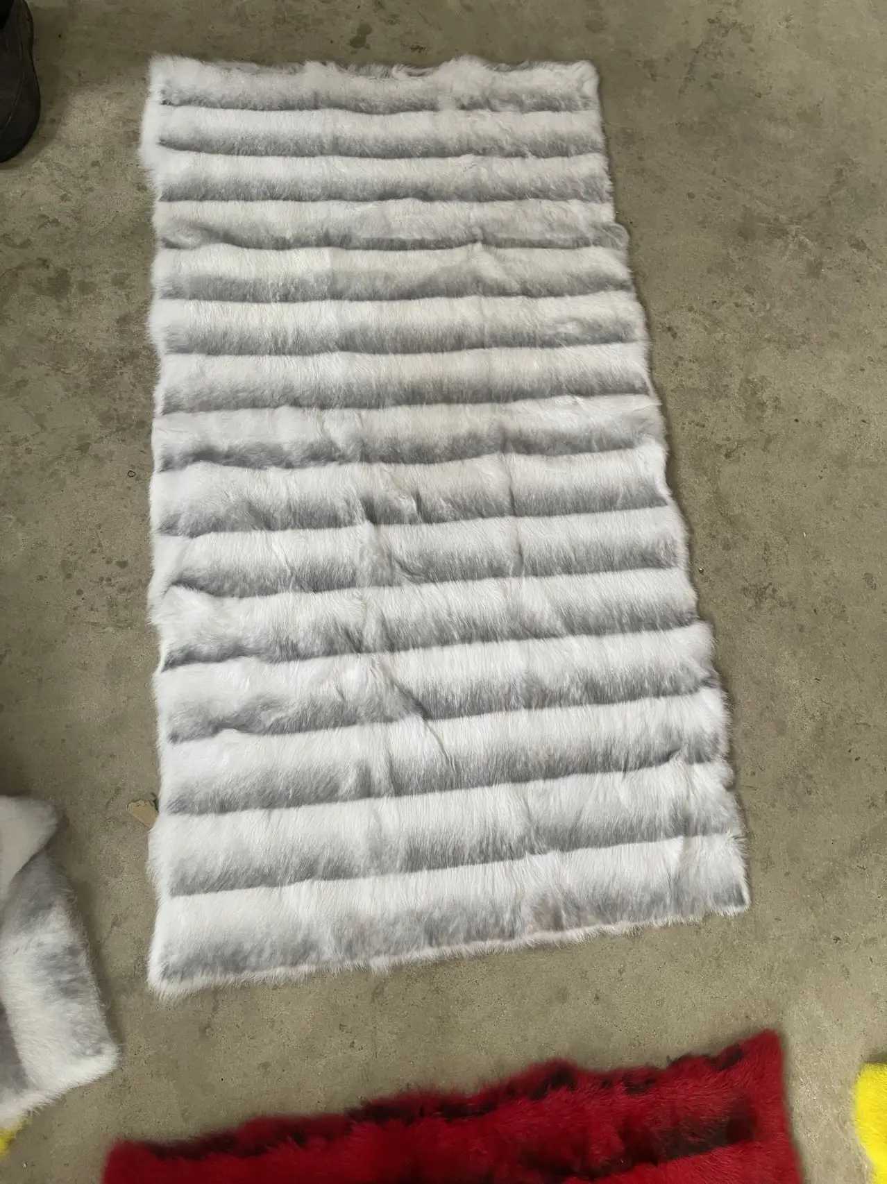 Wholesale price beautiful thick soft real rex rabbit fur plate for garment or carpets
