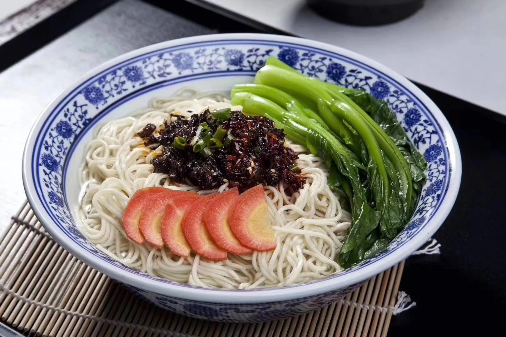 Традиционный Вкусный продукт для ресторана, оптовая продажа, лапша с китайской едой 210 г