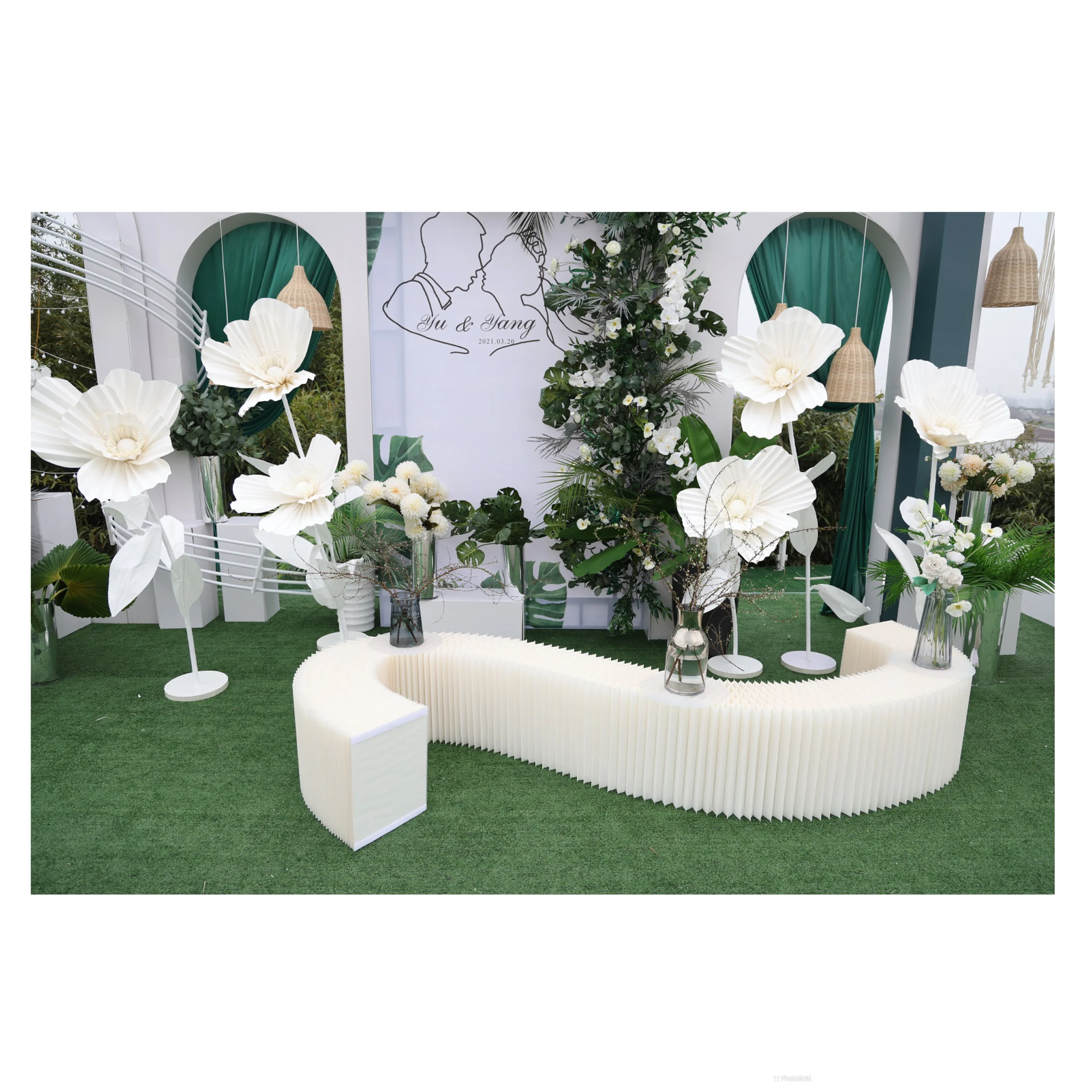 CC7 Wedding decoration event ornament art guest table decor manufactured paper shapes, artistic art background stage decor