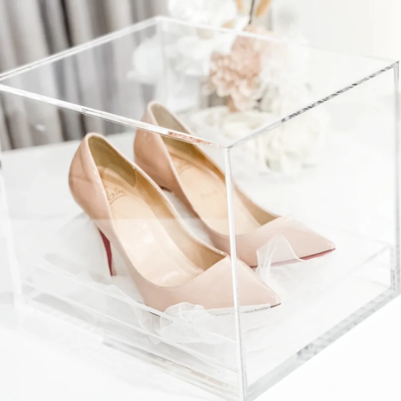 Spring Sign Transparent Acrylic Shoe Storage Box with Pull Out Drawers PMMA Clear Shoes Nike Box Front Display