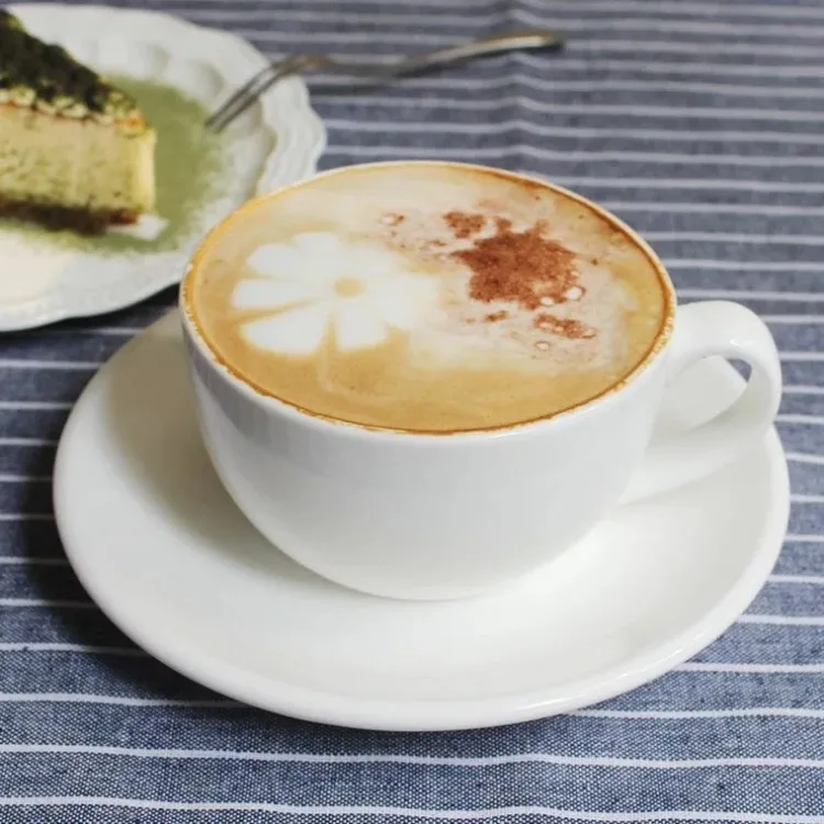 
Factory manufacturers wholesale reusable embossed Small porcelain ceramic cappuccino latte mug cafe coffee tea cup sets 
