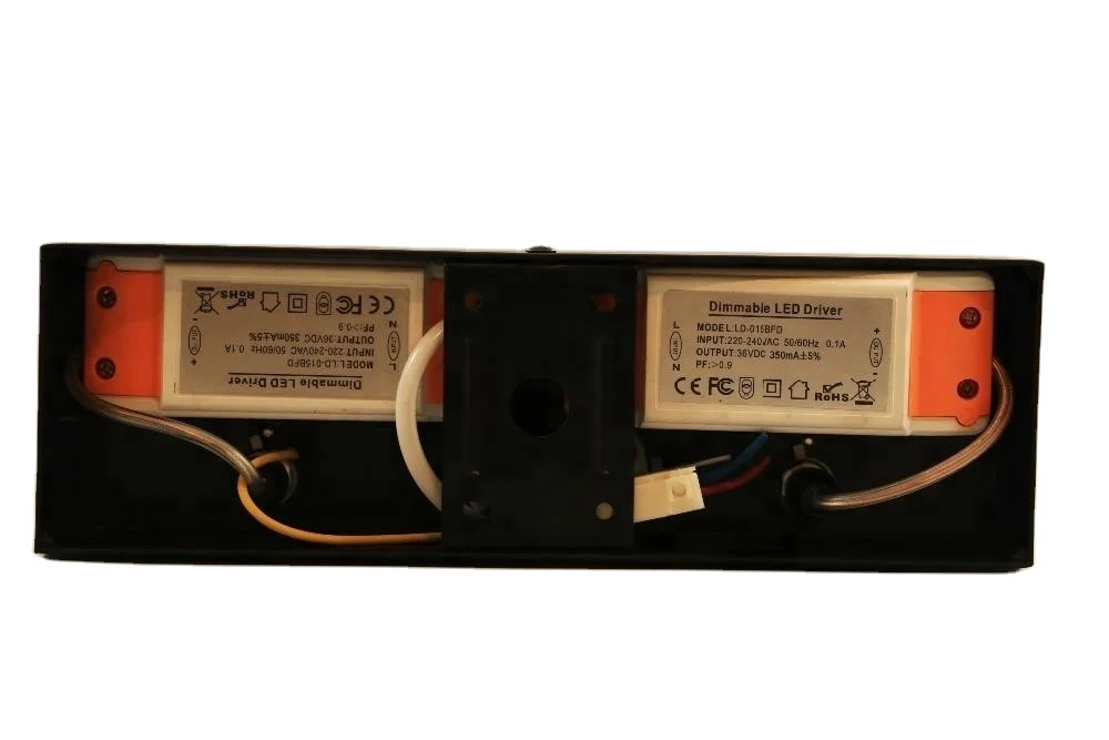 Halogen-like accent beam with glare-free design surface mounted AR111 LED Spotlights 2*15W lamps