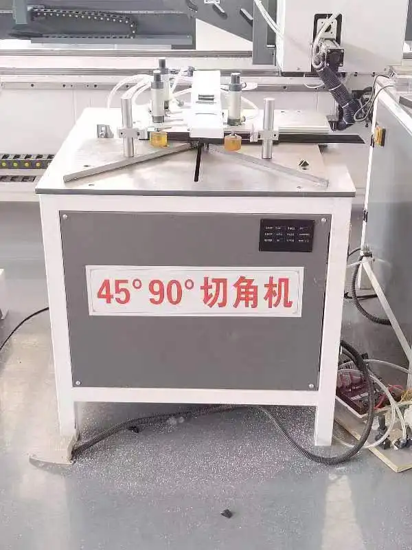 45 90 Degree Aluminum Angle Wooden Boardprofile Cutting Machine Frame Saw Cutter