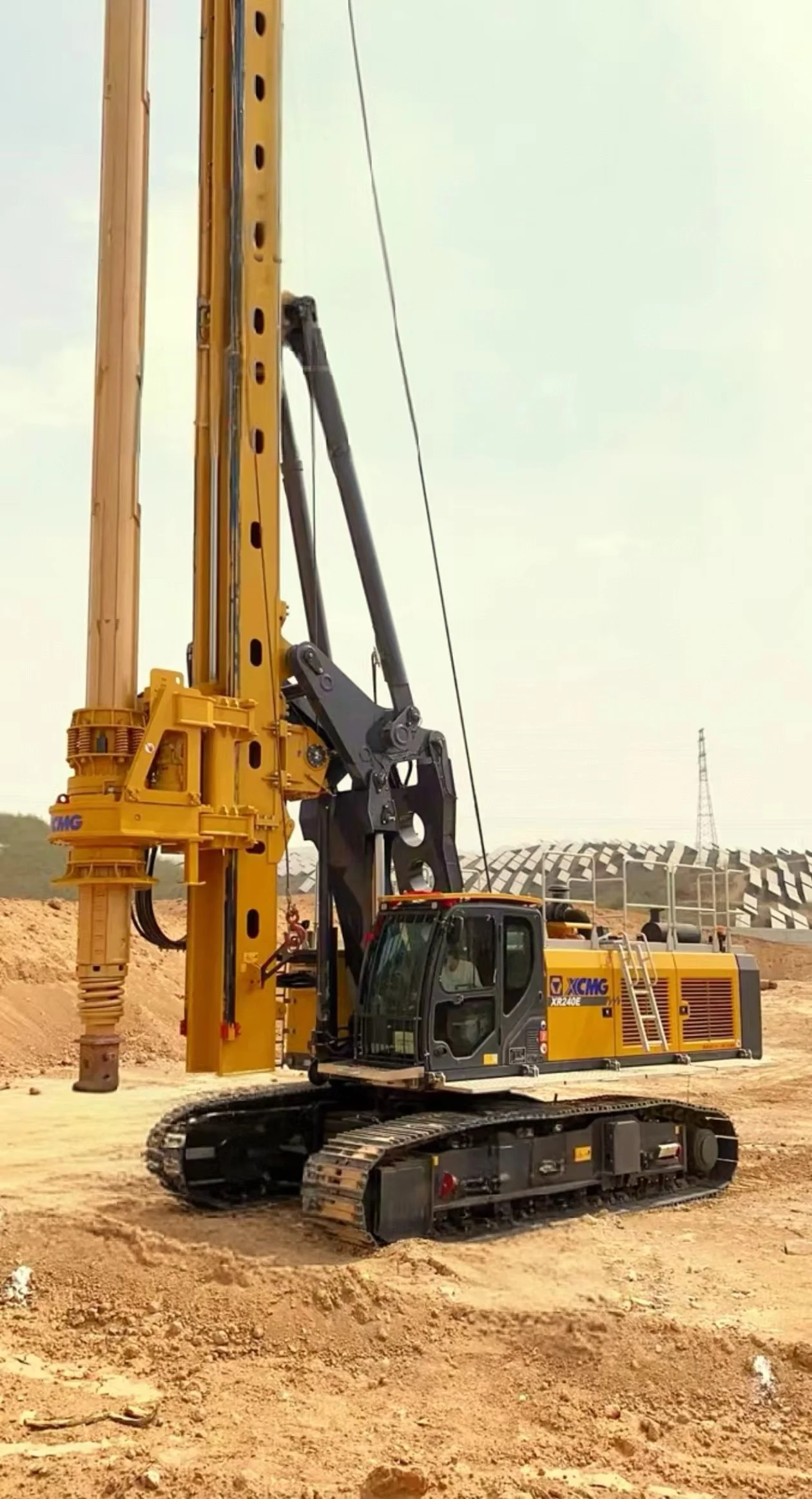 Used Rotary Drilling Rig Oil Field Mining Equipment Xr240e Year 2019