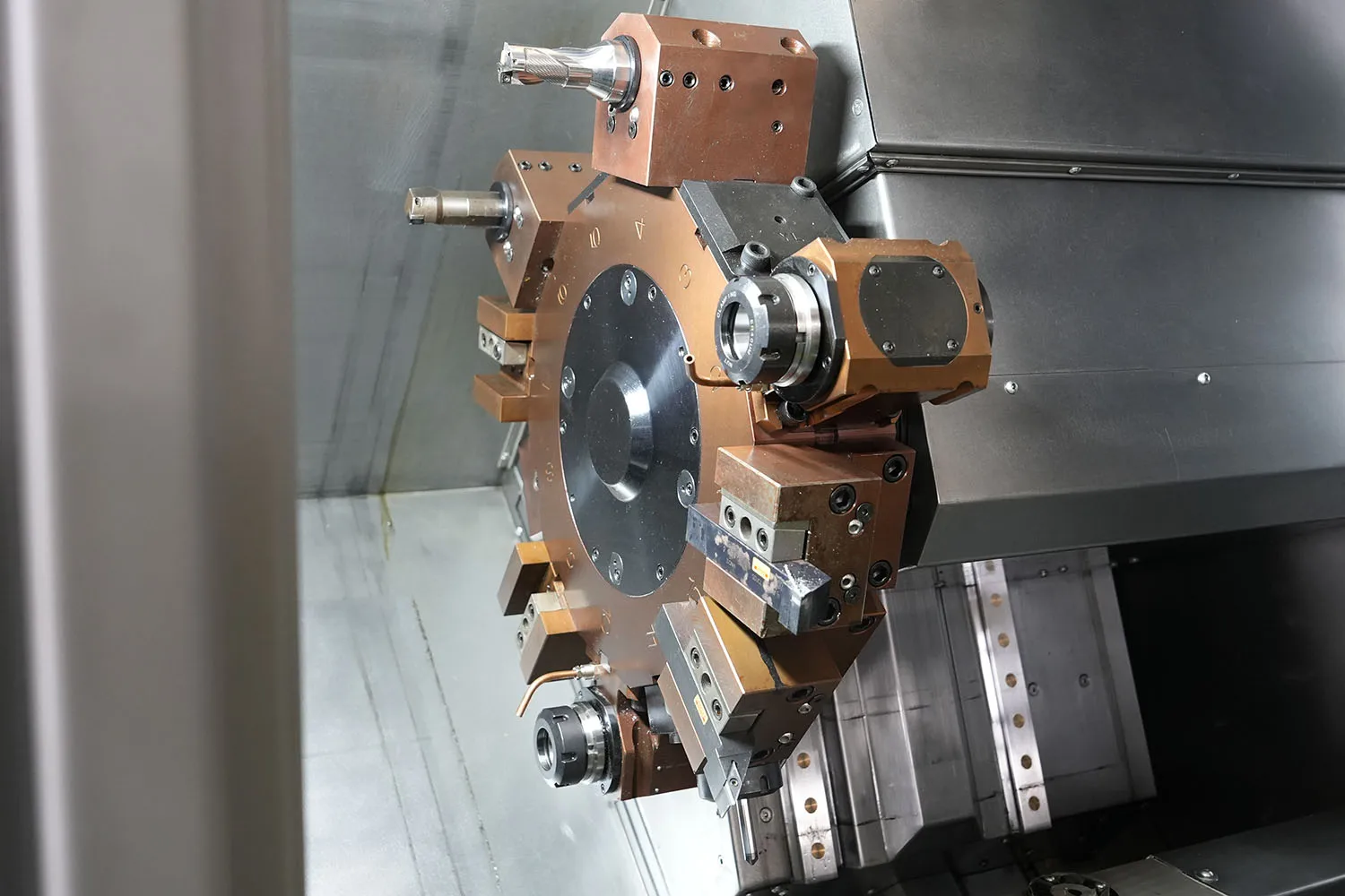 GT DMTG DT40HY 4 Axis Cnc Metal Lathe Live Tooling Torno Cnc Horizontal Lathe Chinese Cnc Lathe Multifunctional