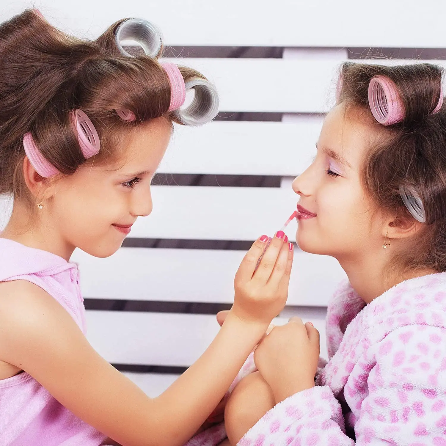 Shimmer fruity flavors skin-friendly kids makeup girls ideal gift lip gloss wands with glitter