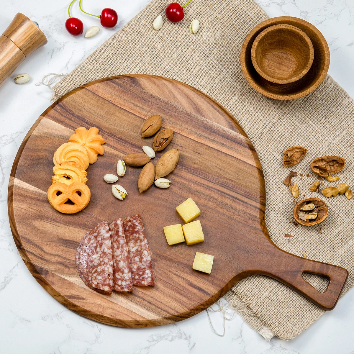 Wholesale Best Seller Large Round Acacia Wood Pizza Serving Cutting Board With Free Sample