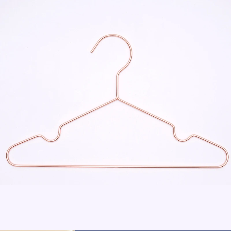 Hot sales Occident Style Metal Clothes Hangers Wholesale Factory Price Golden Color Anti Slip Hanger