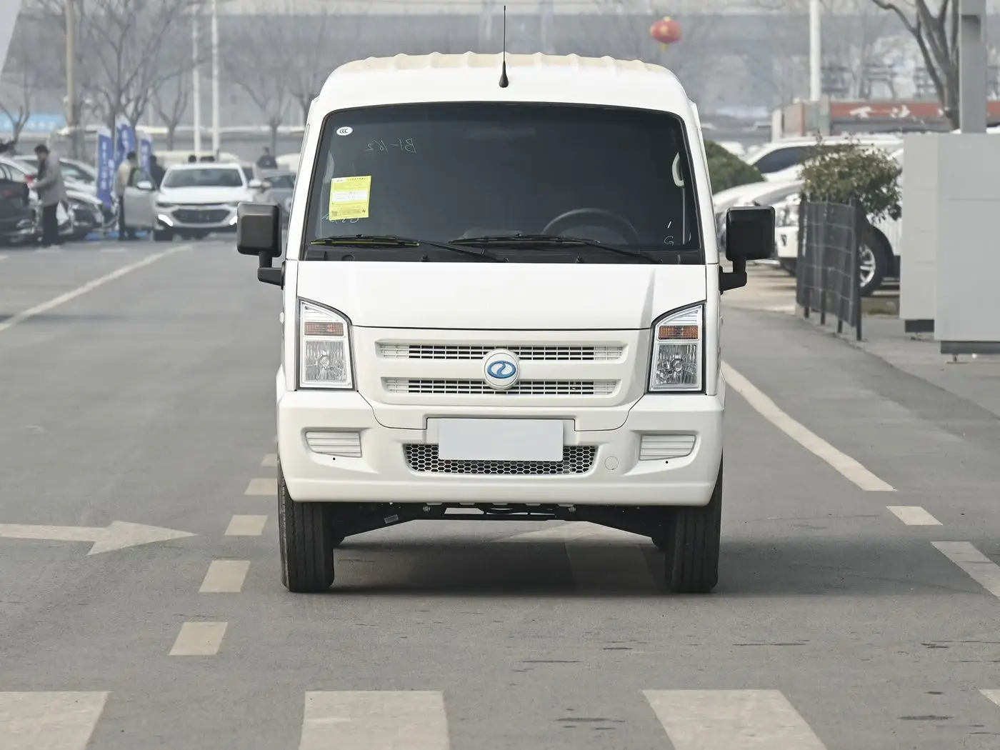 Ruichi EC35 Electric truck  Minivan 290km Rang Box Type 41.93kWh