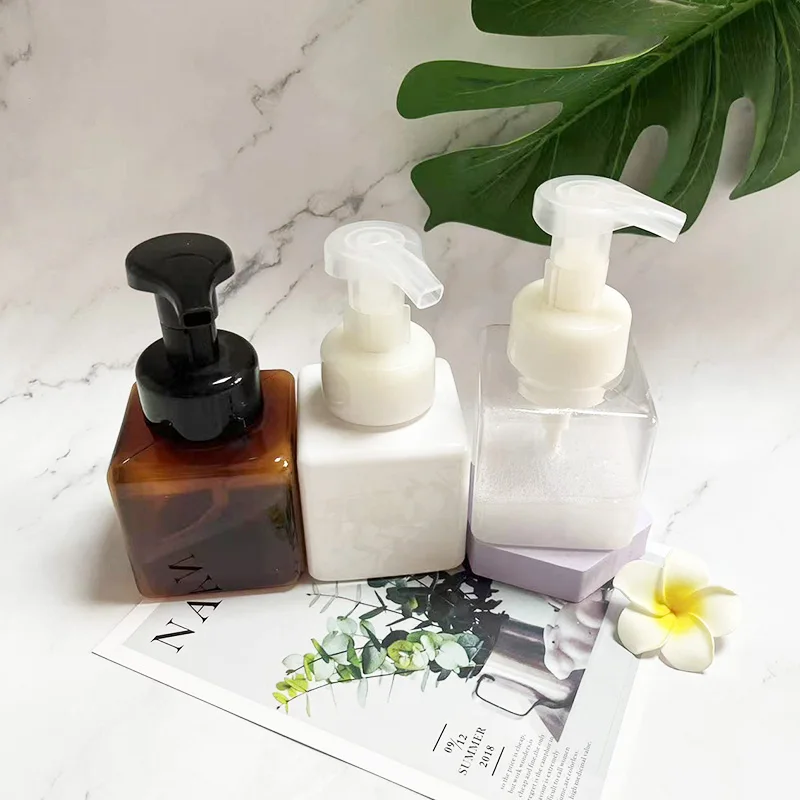 New Amber White Clear PTEG Foaming Hand Soap Bottles 250ml 450ml 500ml 600ml Facial Cleanser Plastic Foam Pump Bottle with Brush