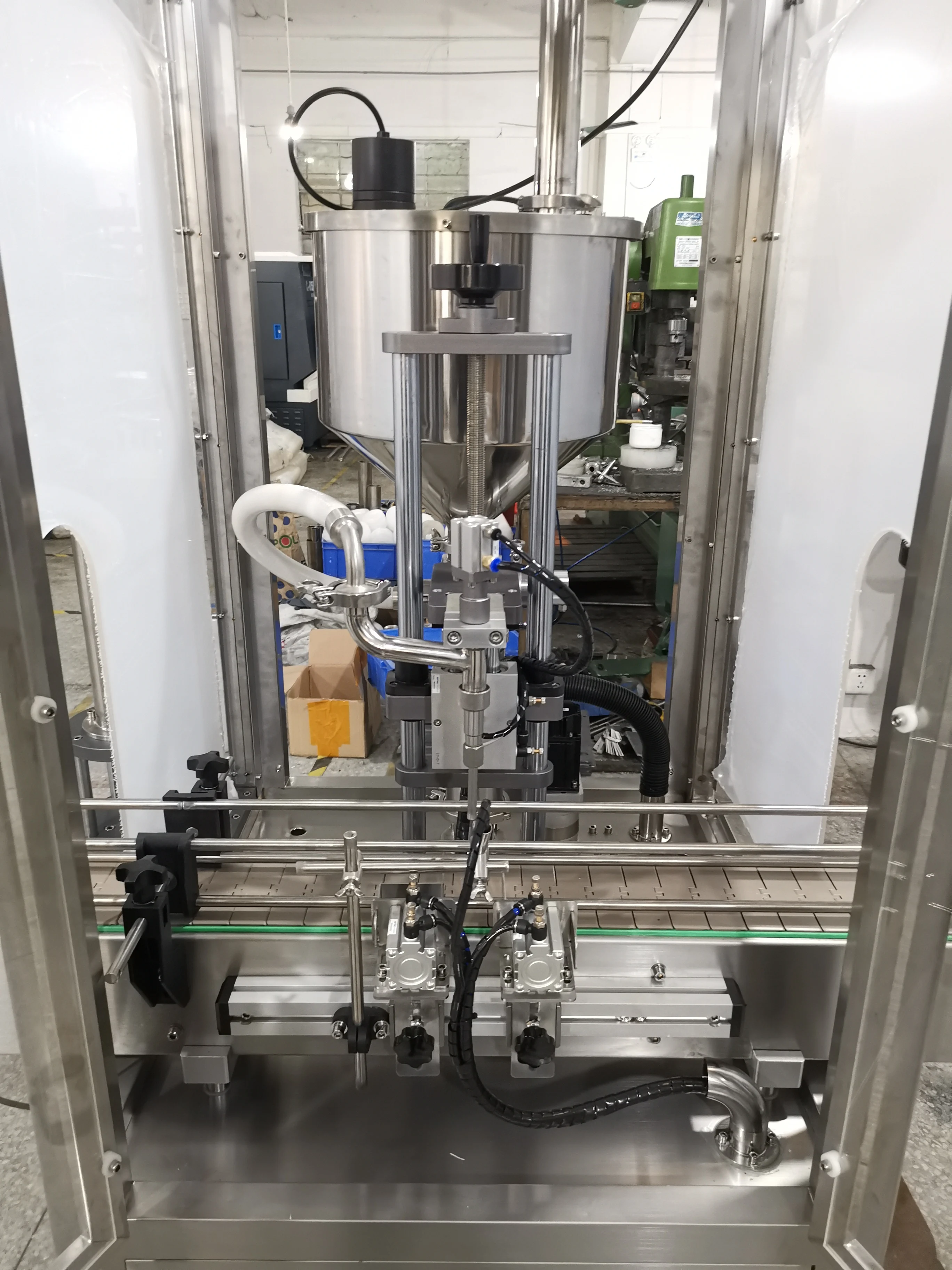 Automatic Shampoo Shower Gel Body Lotion Filling And Capping Machine Single Head Dual Heads Liquid Detergent Filling Machine