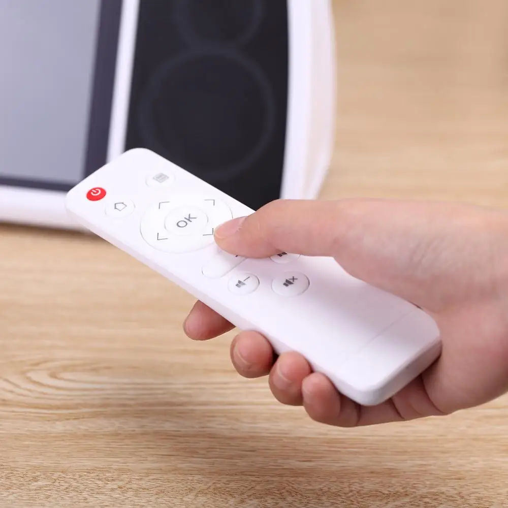 Portable Speaker Subwoofer Wireless Soundbar  7 Inch 2 (2.0) Battery Display Visual Information Android 7.0