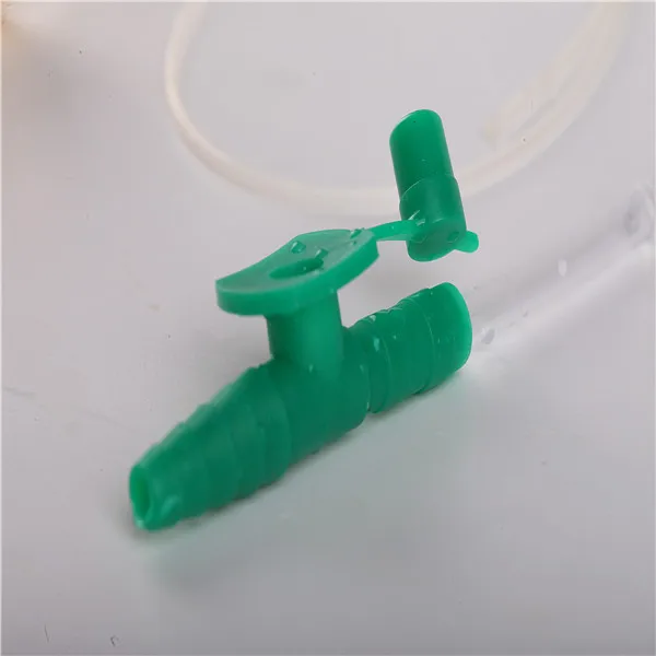 China Medical sterile suction catheter mucus extractor with 25ml 80ml volume