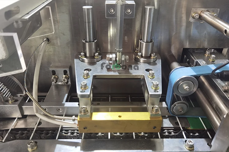 Forbona New Full Automatic Medical Cotton Bud Alcohol Swabs Making Machine Production Line