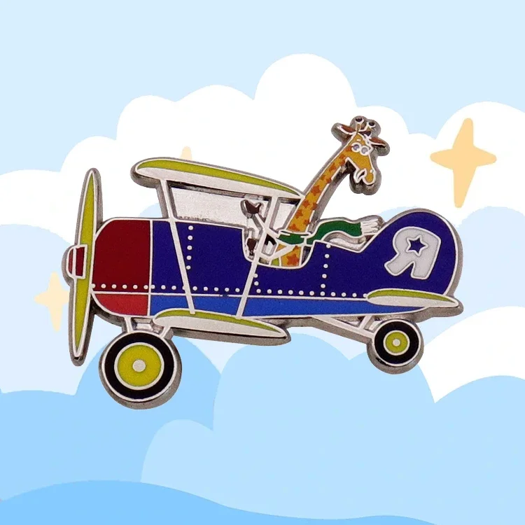 Customized Retro Aircraft Lapel Pin Metal Badge Wing Customized Cartoon Vehicle Brooch Aircraft Commander Enamel Pin