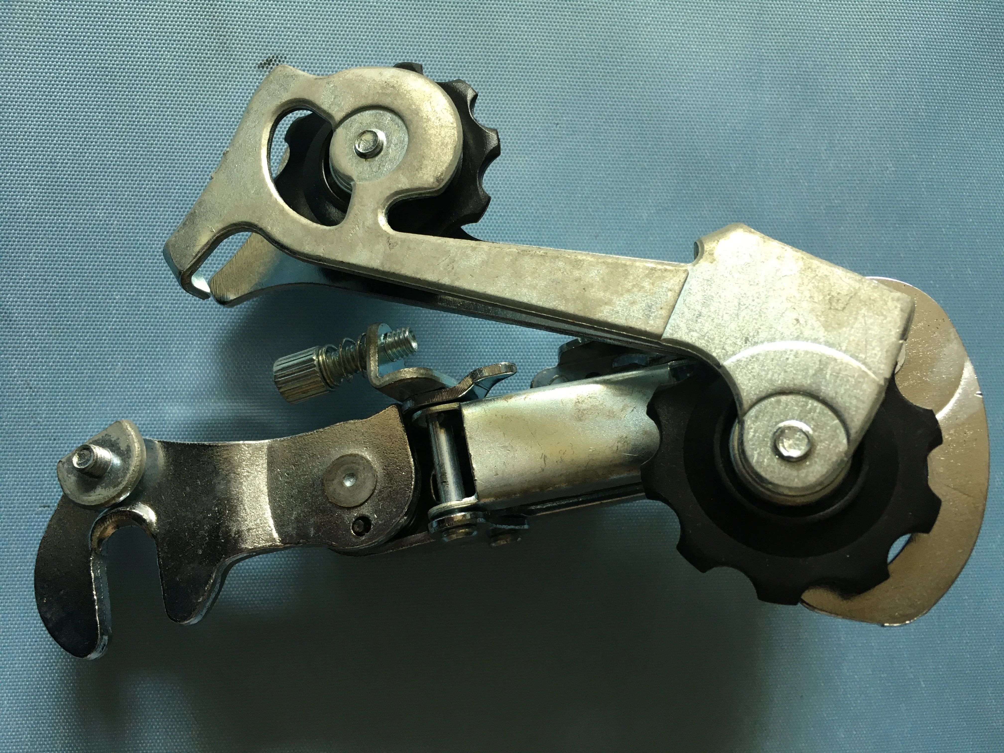 
Bicycle Rear Derailleur 