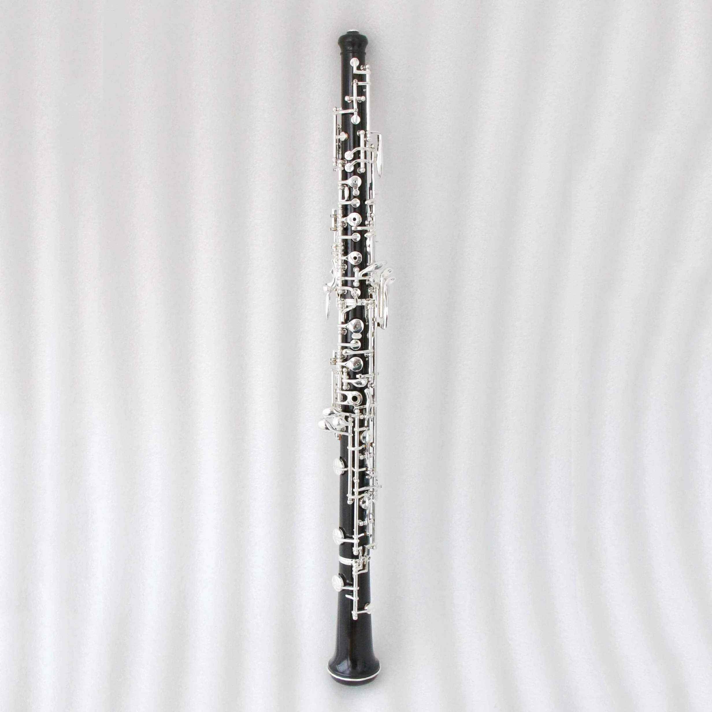 High quality professional level C tone chinese oboe music instrument with oboe case and oboe reed for sale