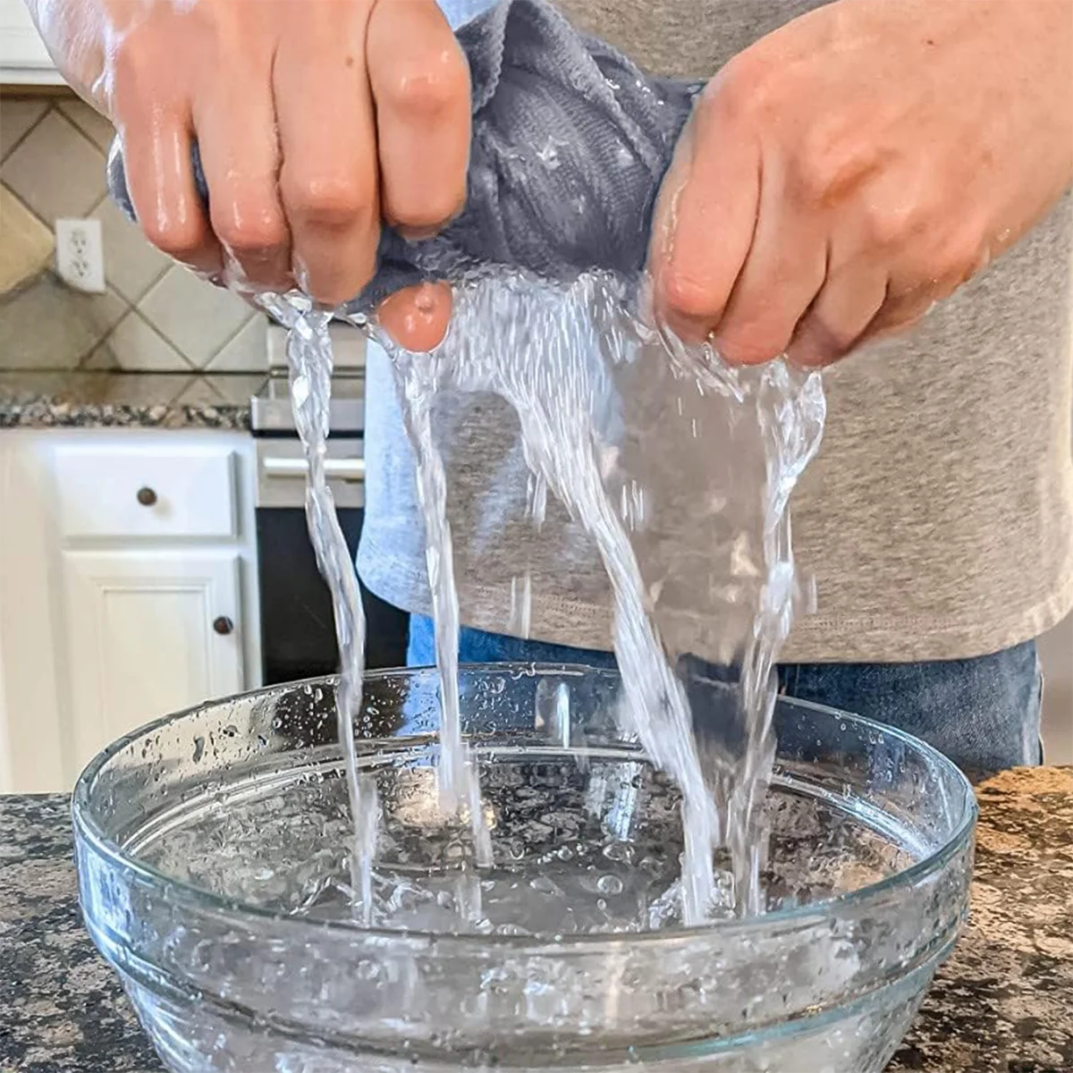 300gsm 40cm x40cm  Microfiber Cleaning Cloths  Best Seller in Reusable Cleaning Cloths made by Direct Microfiber Manufacturer