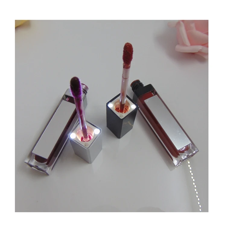 
Clear Shiny Private Label Lipgloss With Mirror and LED Light 