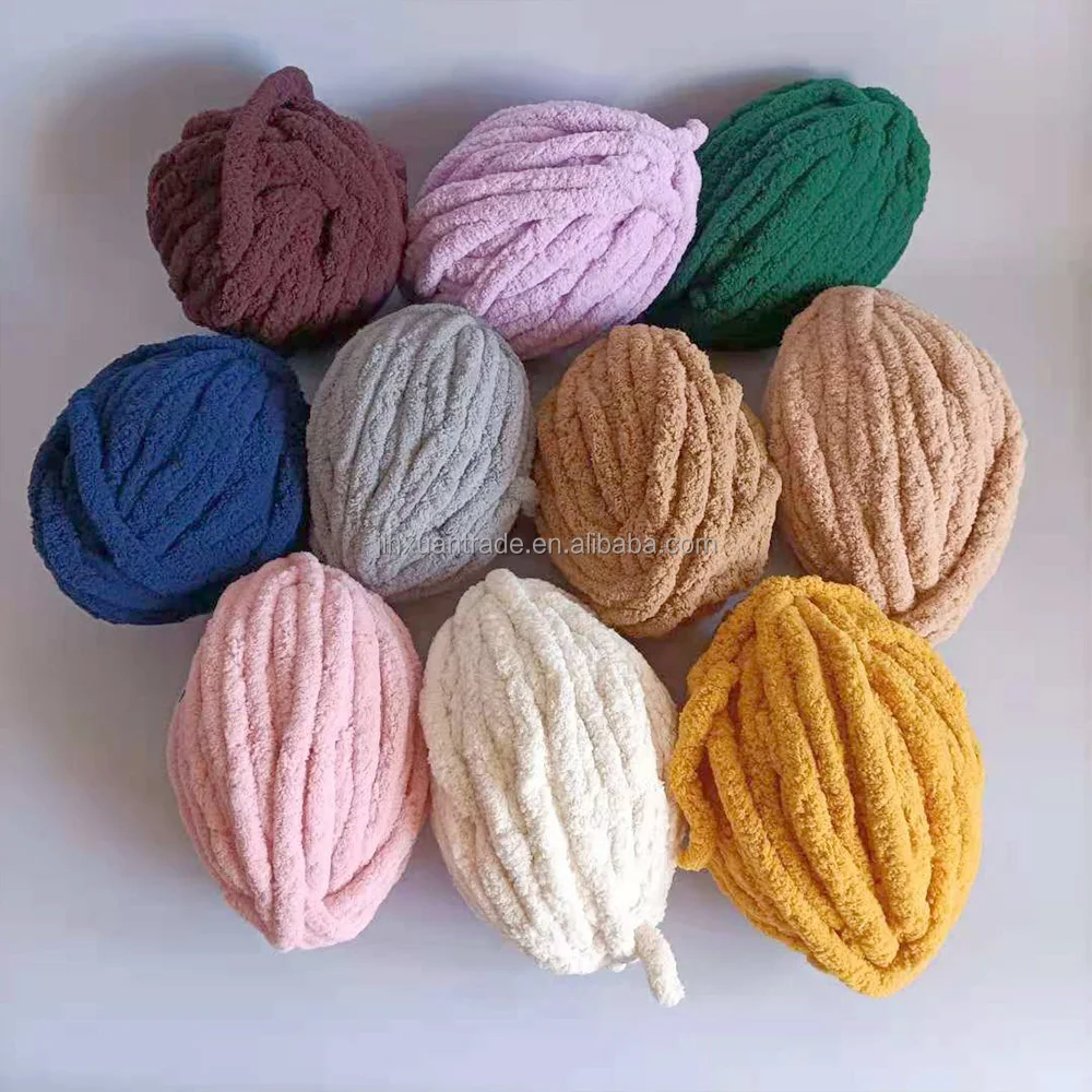 wholesale Soft Chunky Yarn Arm Knitting Chenille Yarn Chunky Knit Vegan Yarn for Scarves