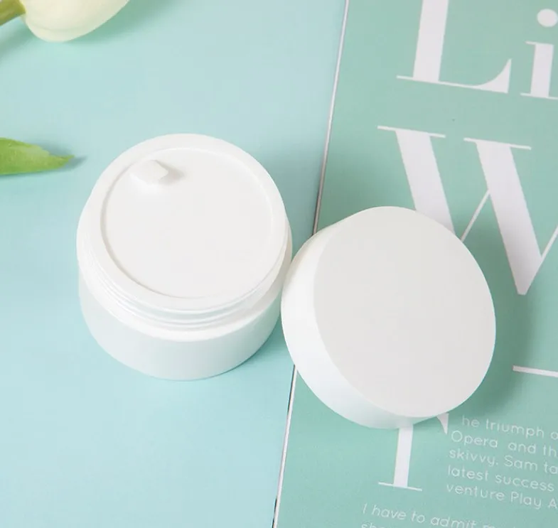 High Quality Face Moisturizing Cream Private Label Facial Repairing Hydrating Hyaluronic acid Vitamin B5 Oil Free Face Cream