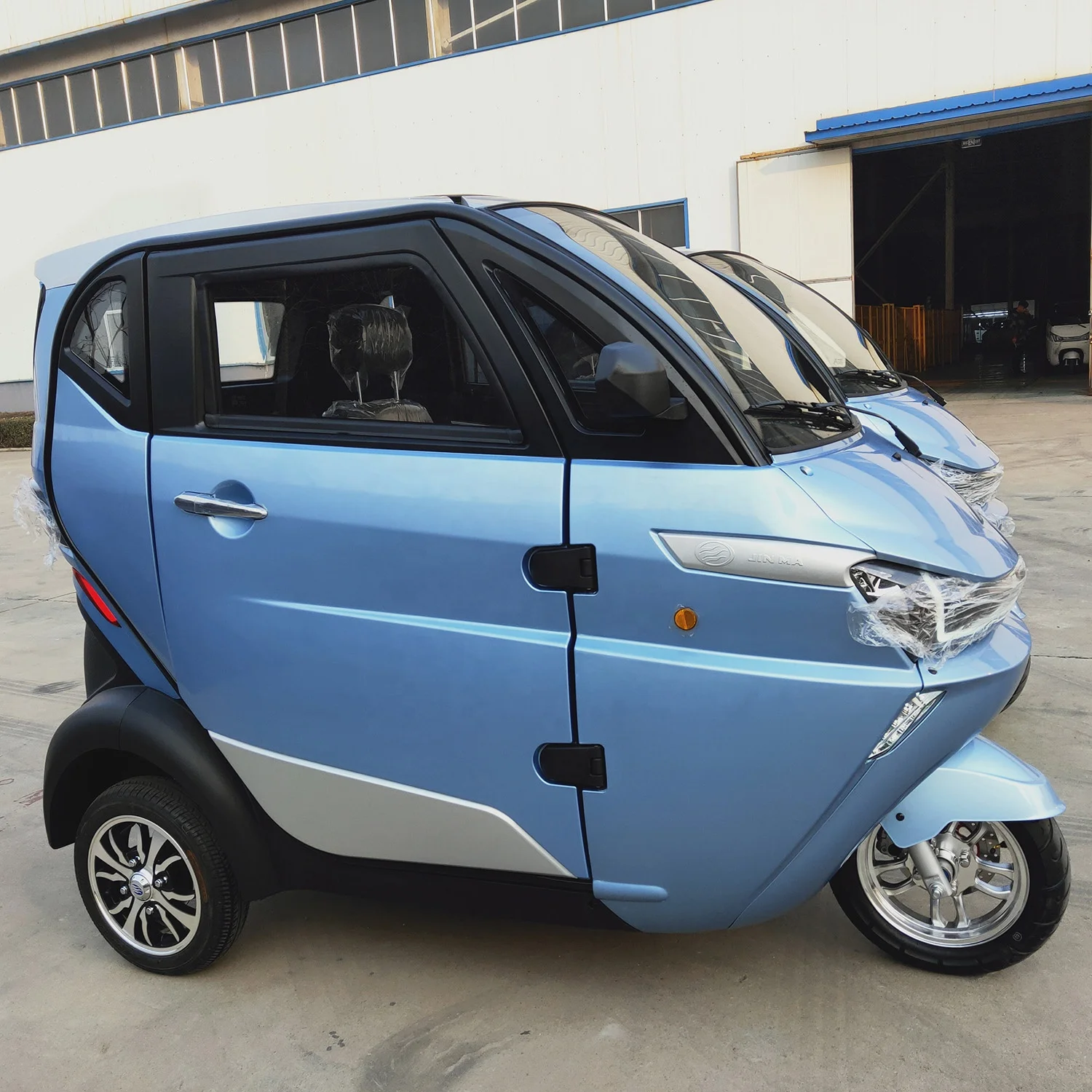 EEC/COC High Quality 3 wheel  enclosed mobility scooters  /electric moped