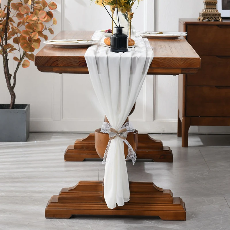 Luxury Dining Table Runner for Extravagant and Opulent Settings Woven Technique for Home or Hotel Use