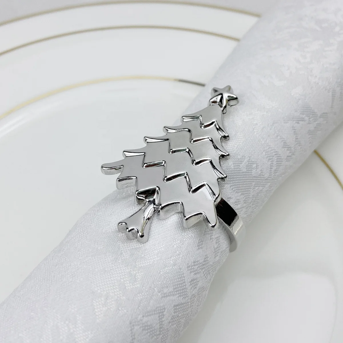 cheap and simple christmas tree napkin ring