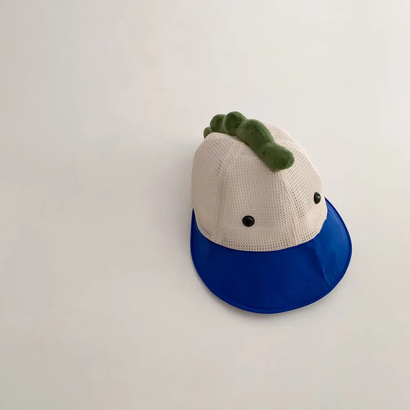 New fashion Summer Baby Casual mesh  Peaked Cap Travel Sunshade Baseball Cap with dinosaur