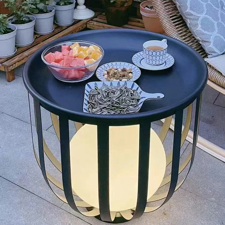 Creative Outdoor Atmosphere Light Hotel Decorative IP65 Waterproof Villa Garden Balcony Flower Stand LED Floor Lamp