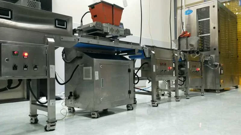 Professional Chocolate Molding Forming Machine Automatic Chocolate Moulding Machine for Sale