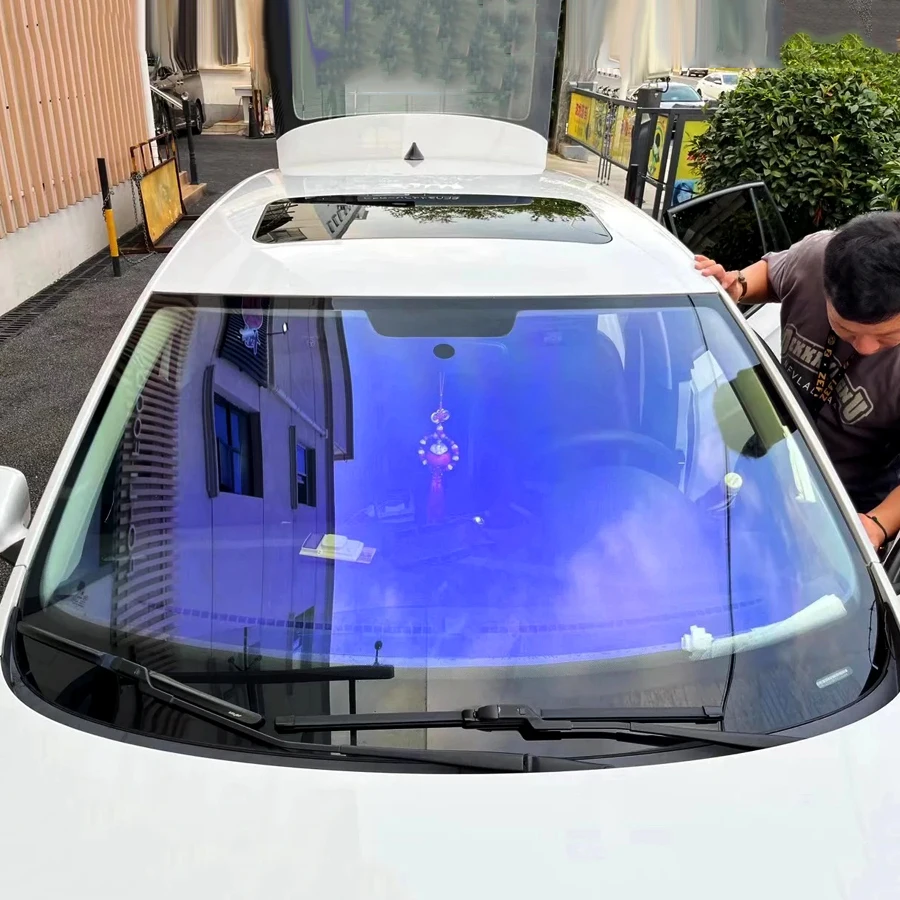 wholesale 1.52*30m/roll 60%VLT 99%UVR 97%IRR Chameleon window solar film car glass protection car window tint with UV rejection
