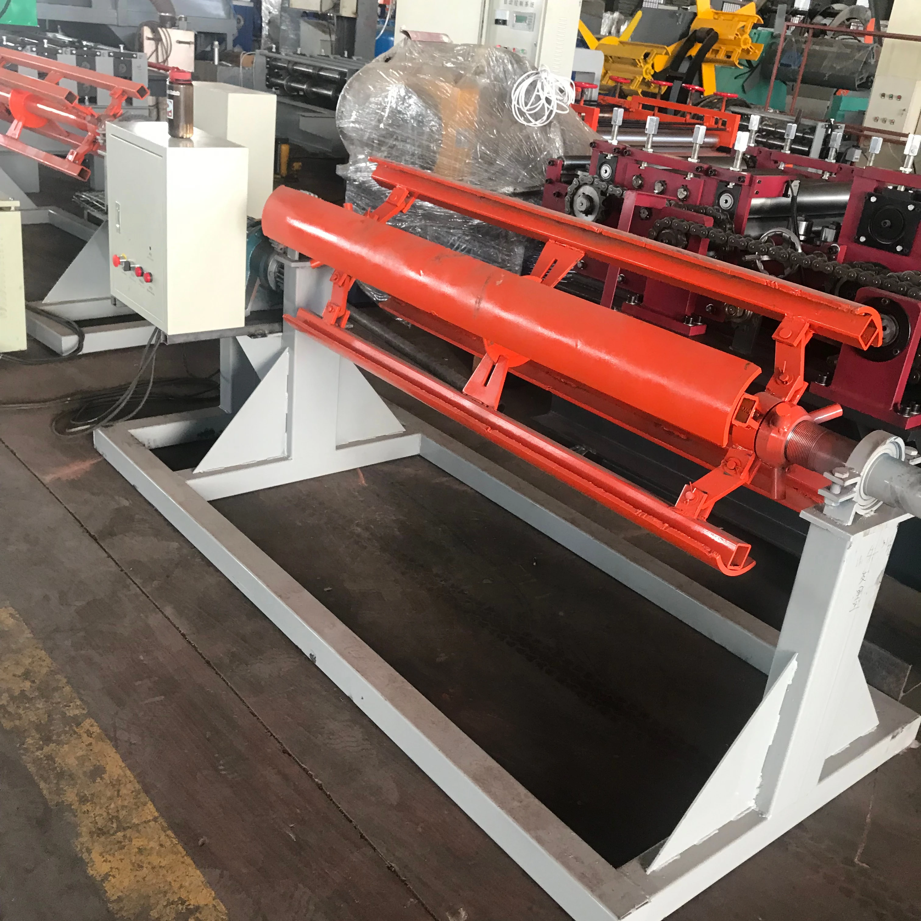 Factory Wholesales Metal Roof Tile Sheets Building Material Roof and Wall Panel Roll Forming Machine