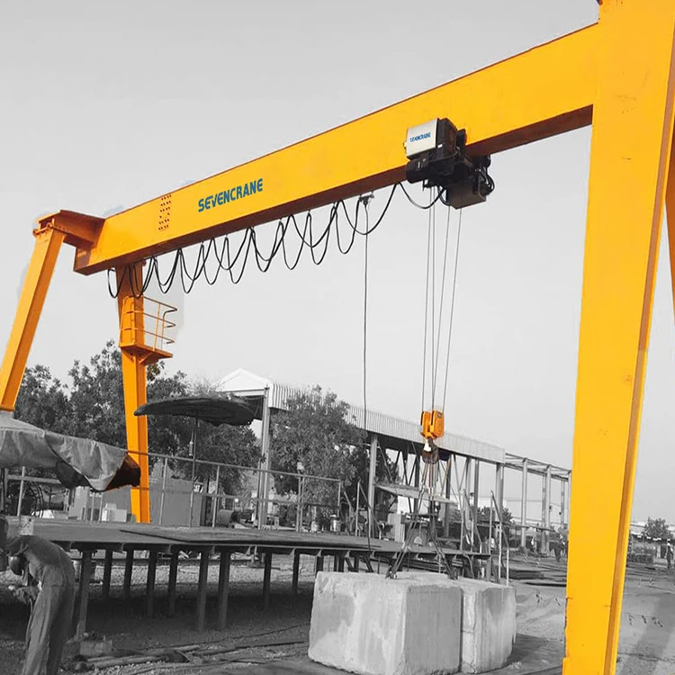 Sevencrane heavy duty 30 ton 20 ton girder rubber tired compact general gantry crane