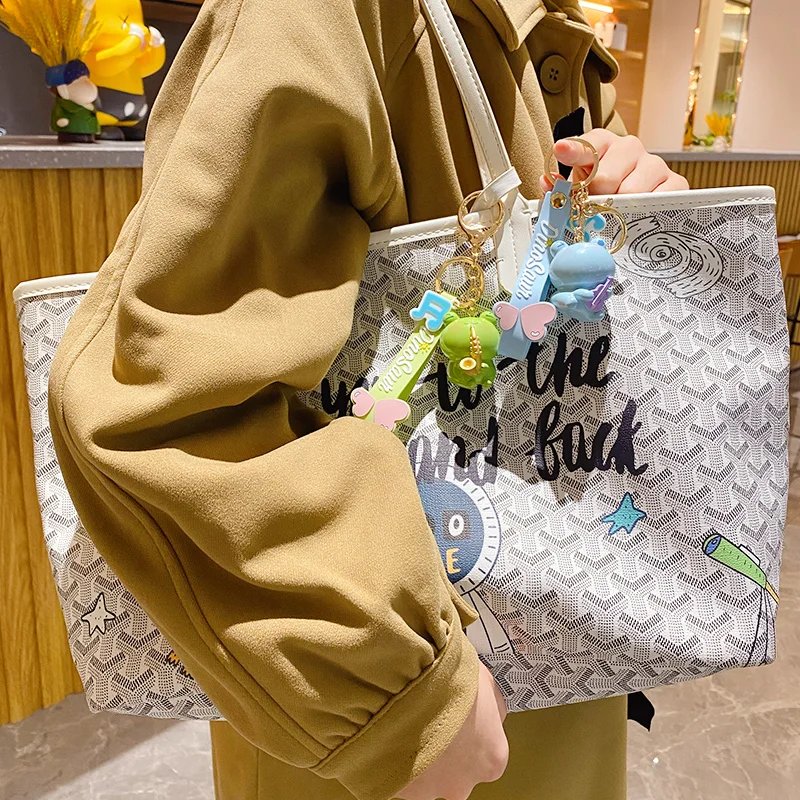 BaiMao original design happy frog pendant key chain bag purse pendant decor cute cartoon car keychain