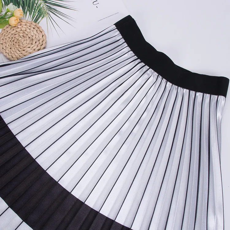 Fashion cut piece stripe printed pleated chiffon fabric for dress