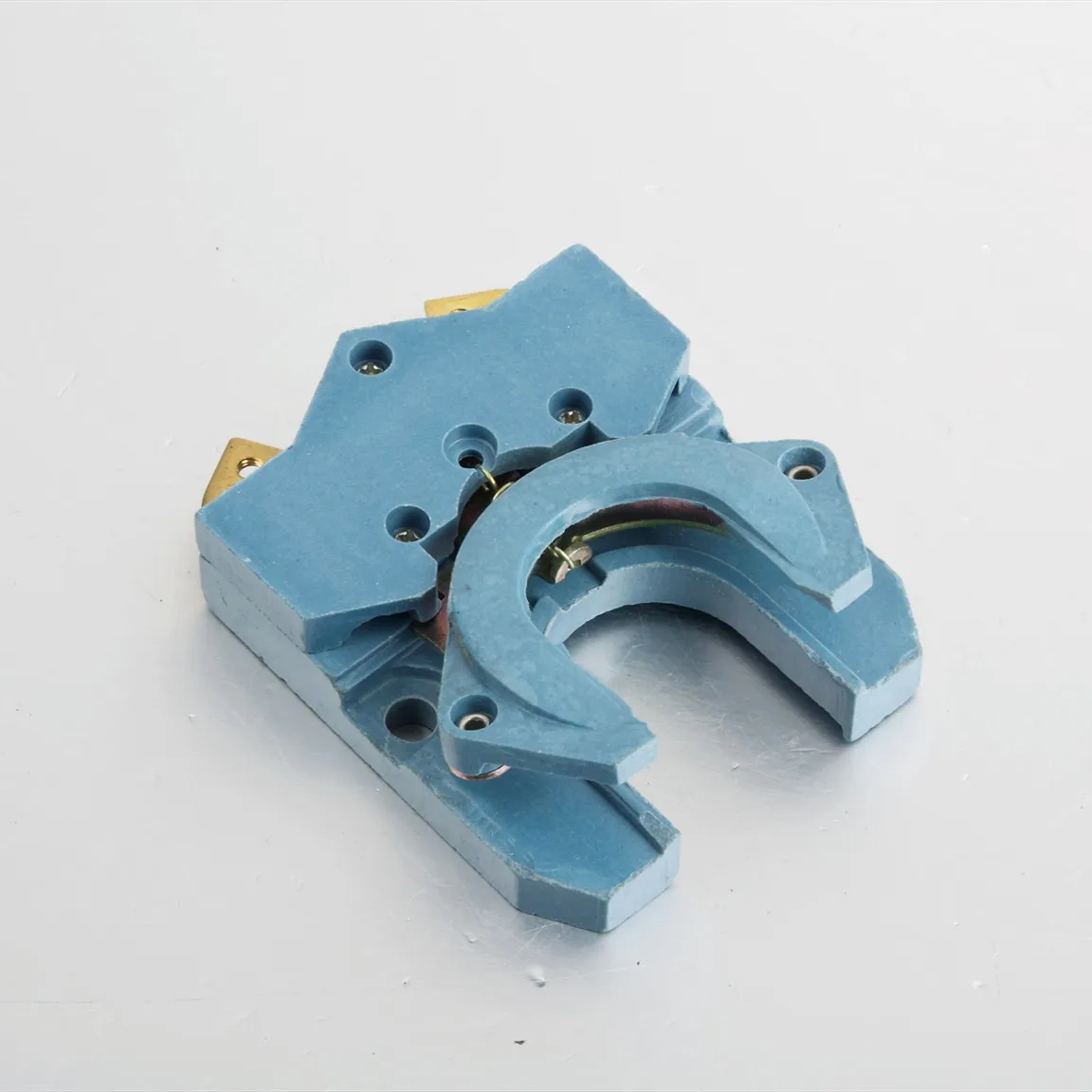 L23-302/4P-B centrifugal switch of a single phase motor