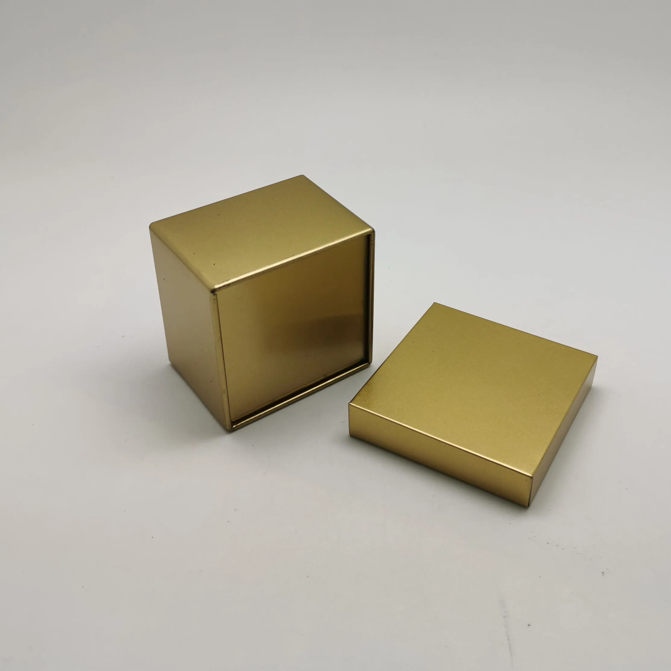 Three-piece Tin Can Supplier Custom Luxury Gold Square Rectangular Right-angle Tea Tin Case Tinplate Boxes for Storage Packing