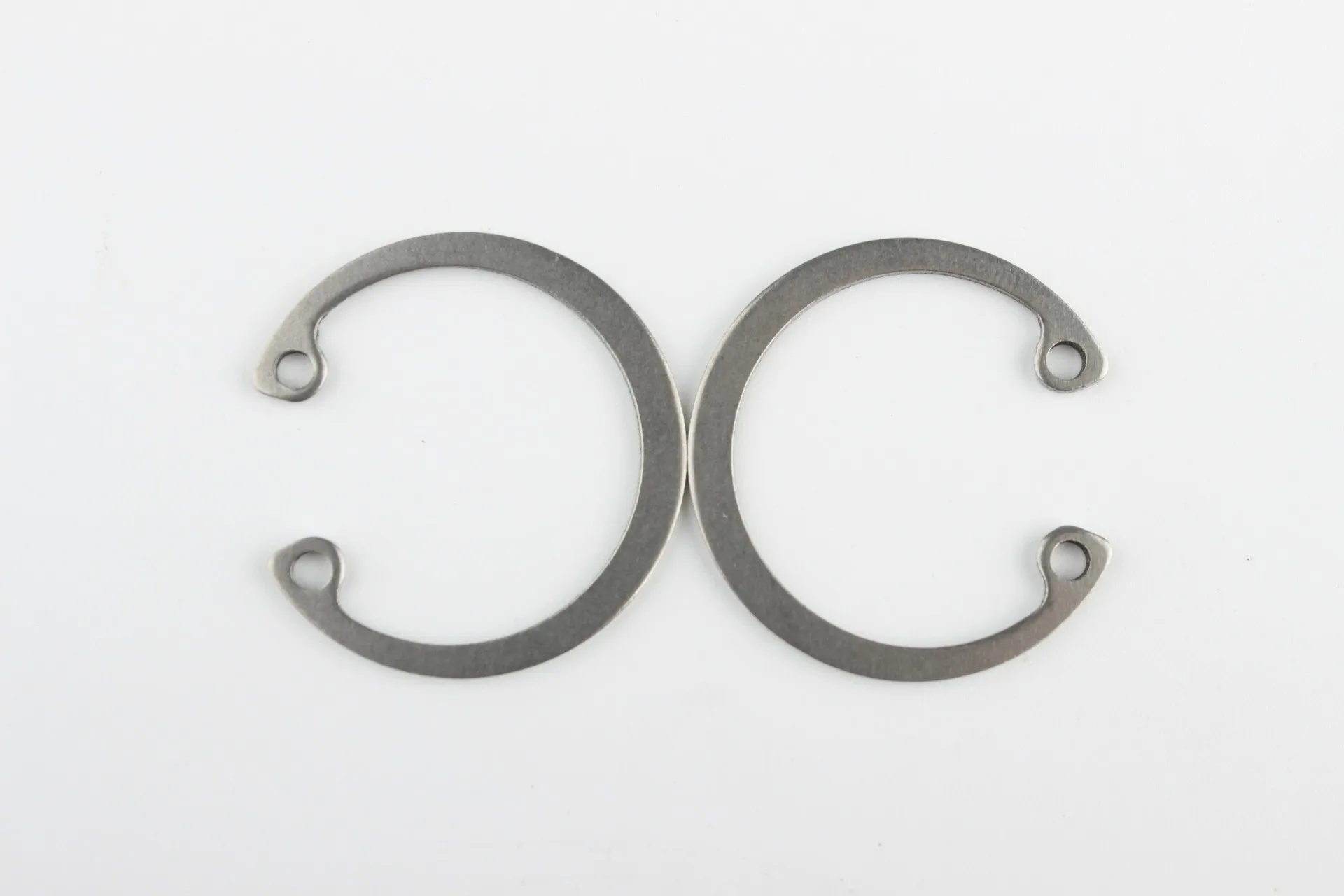 Factory Direct Stainless Steel GB893 Hole Elastic Retaining Ring Inner Retaining Ring C-Shaped Retaining Ring Washers