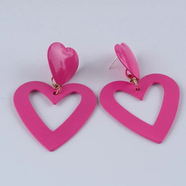 Fashion Cute S925 Sterling Silver Needle Earrings Female Dainty 70s Heart Shape Stud Earrings