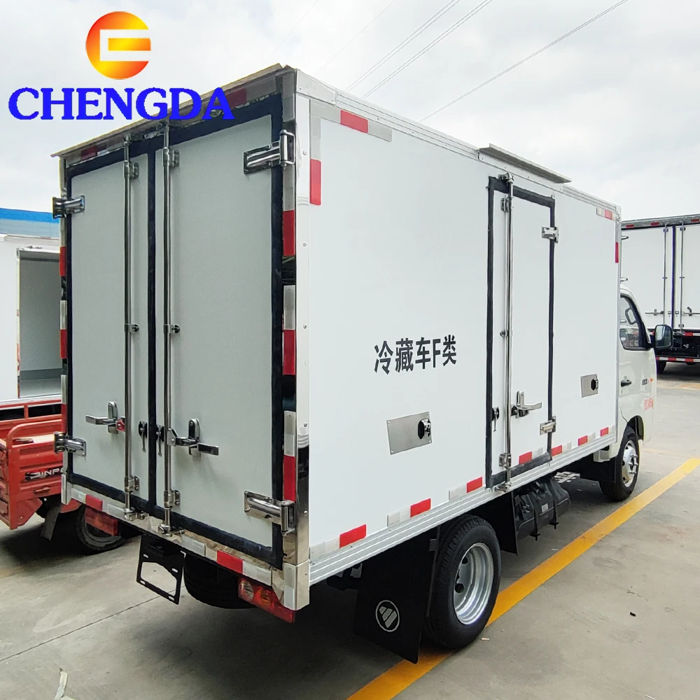 New Foton Cargo Truck 4x2 4X4 5-10 TON Cummins Engine Cargo Truck Refrigerated Truck
