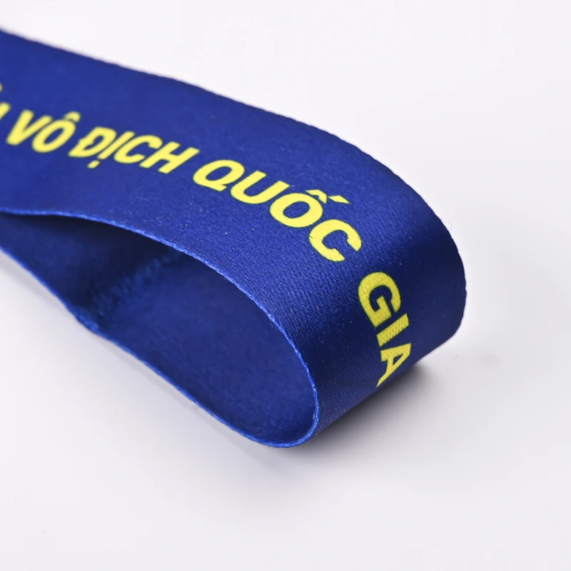 Noble Manufacturer Wholesale Latest Zink Alloy Distinguished Medal Badge Silver Awards Craft customized colorful metal Medal