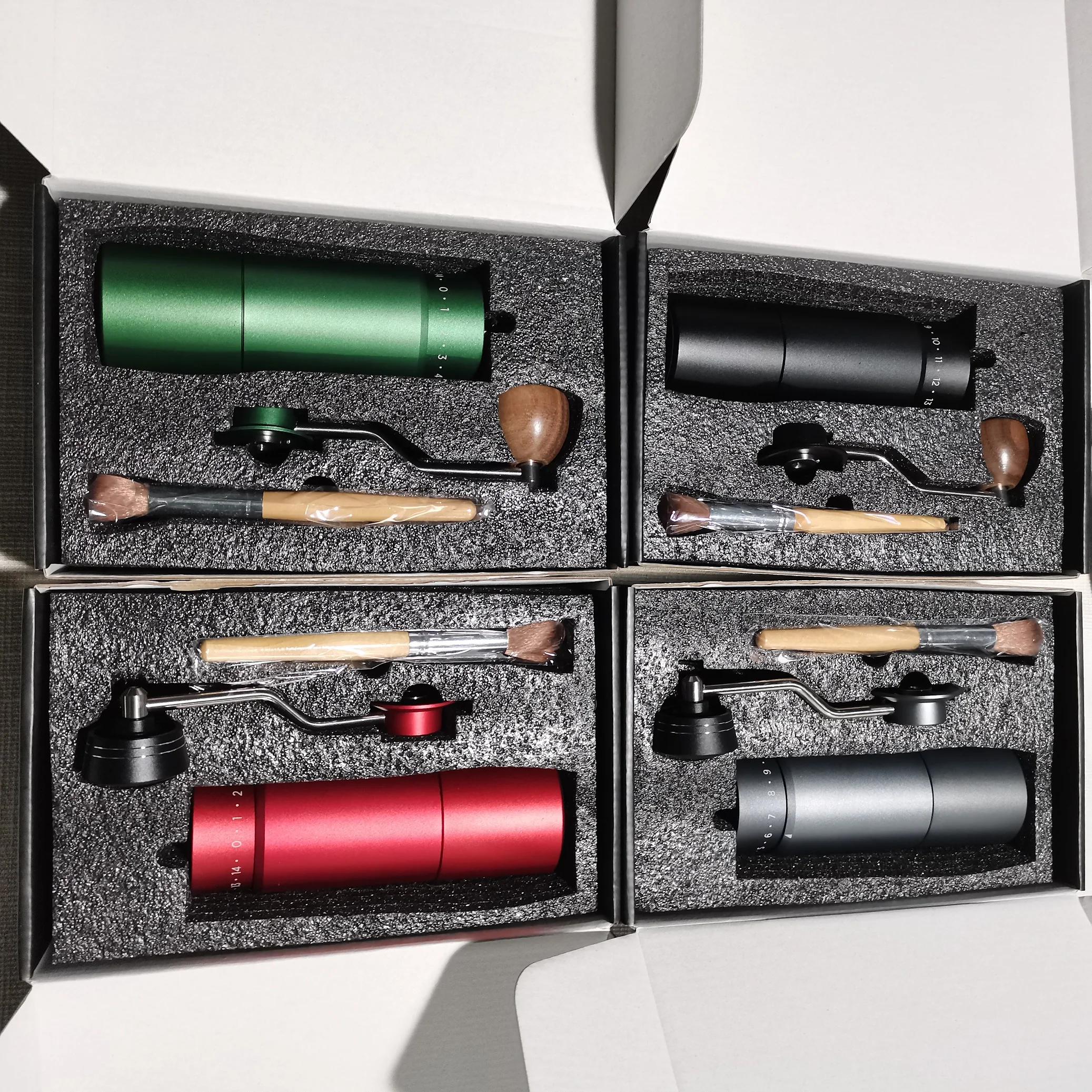 hand coffee grinder.jpg