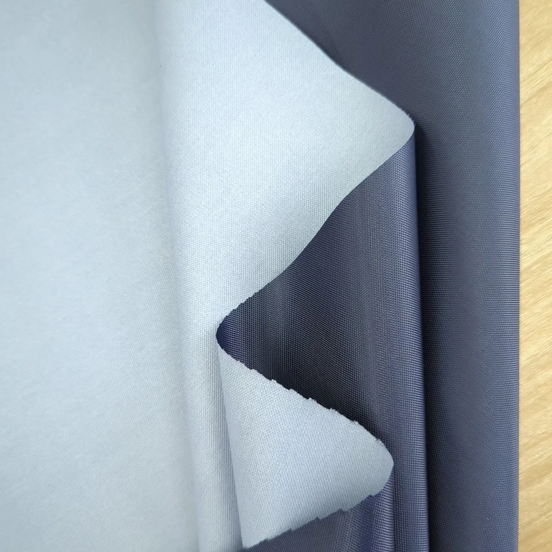 Хорошее качество 200D pu молочно-800 мм оксфордская ткань для тента скатерть