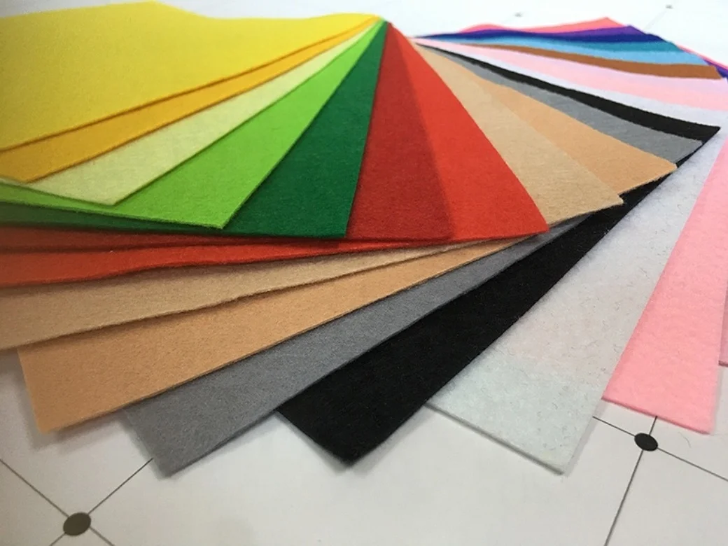 High Quality Wholesale Needle Punch 100% Non Woven Colorful Polyester Fabric Felt with 3mm Thickness for Sale